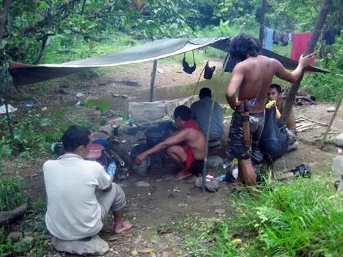 Букит Лаванг