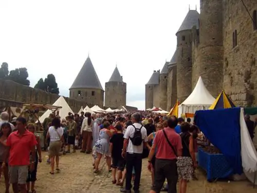 carcassone_interior