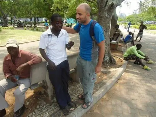 Завести друзей в Мапуту