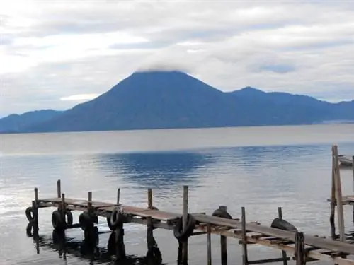 Вот как нас ждал на рассвете вулкан Сан-Педро