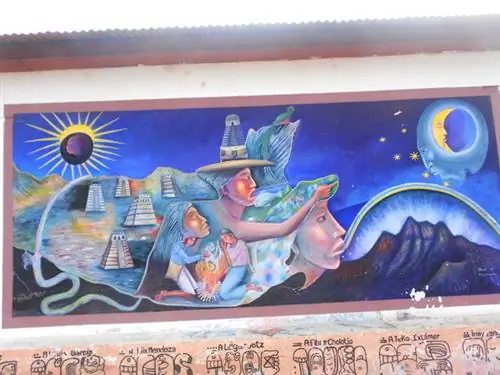 Уличные фрески майя