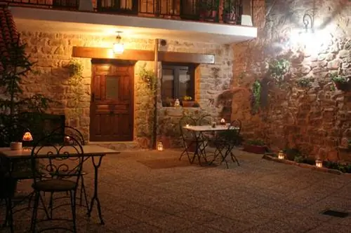 casana_lucia_siguenza