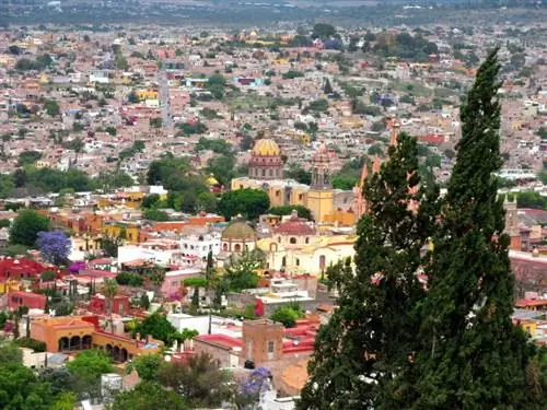 Виды с одной из смотровых площадок Сан-Мигель-де-Альенде