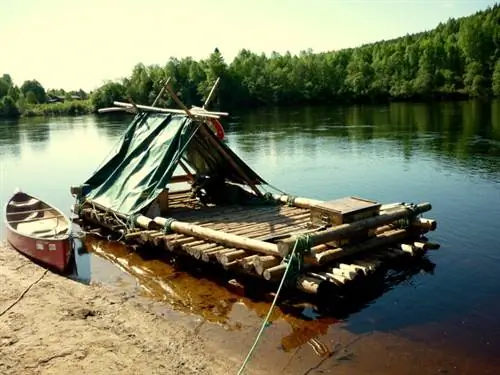 Наше произведение искусства. Более 4 часов кропотливой работы и поехали по реке!