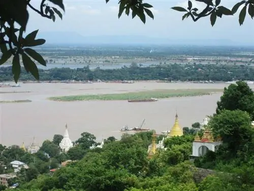 Вид с холма Сагаинг