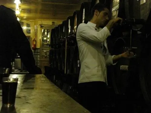 Винодельня Old Guard House в Малаге