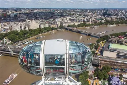 Капсула Coca Cola London Eye, Лондон
