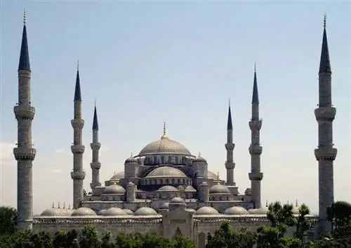 Откройте для себя Стамбул бесплатно с Touristanbul, туром для пассажиров Turkish Airlines
