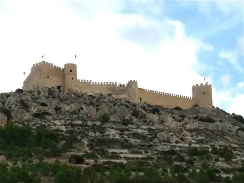 Посещение замка Касталья в Аликанте