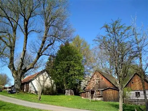 Ремесленная деревенская жизнь и церкви всемирного наследия в Восточной Чехии