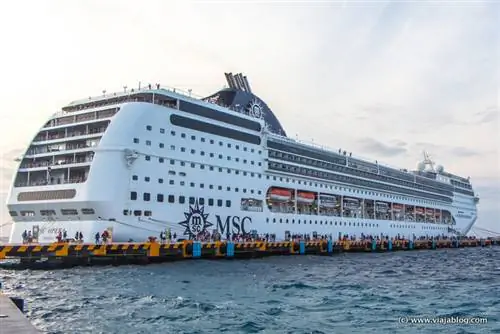 Возвращение в MSC Opera после круизной экскурсии по Карибскому морю.