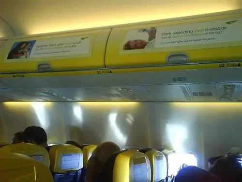 Звонки и электронная почта на борту Ryanair