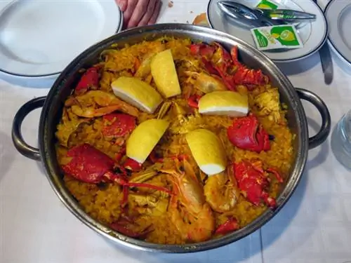 паэлья-лобстер