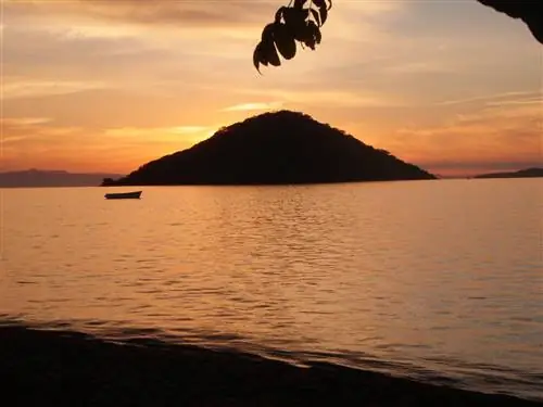 Озеро Малави