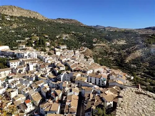 Кастрил, один из самых красивых городов Гранады