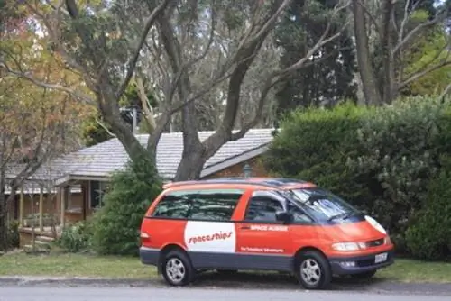 spaceship_rental_australia
