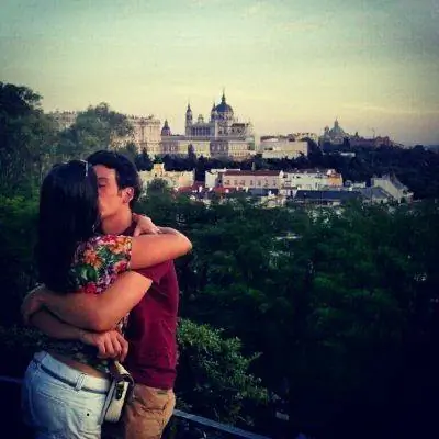 Как снизить цену быть романтиком (и путешественником) в День святого Валентина