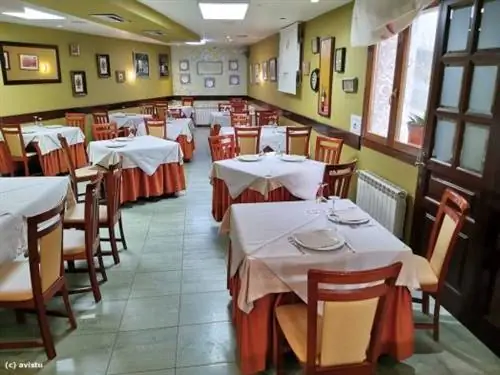 Ресторан Lounge Hotel Cela Belmonte Астурия