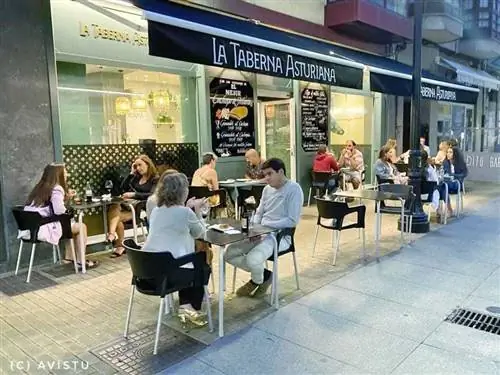 Где поесть в Хихоне: La Taberna Asturiana