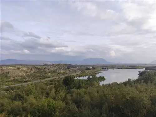 что посмотреть озеро Миватн в Исландии