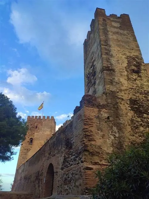 где остановиться в Фуэнхироле