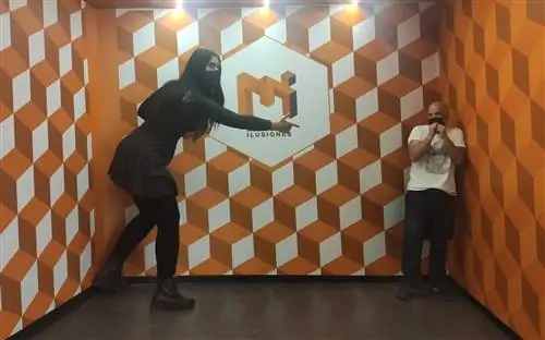 Музей иллюзий в Севилье