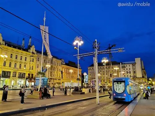 Площадь Бана Елачича в Загребе, Хорватия
