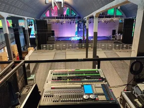 Платформа, зал 56, Бургос