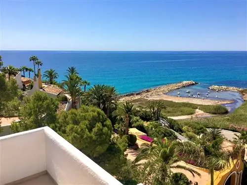 Cala Lanuza Suites, прекрасная гавань спокойствия на побережье Коста Бланка