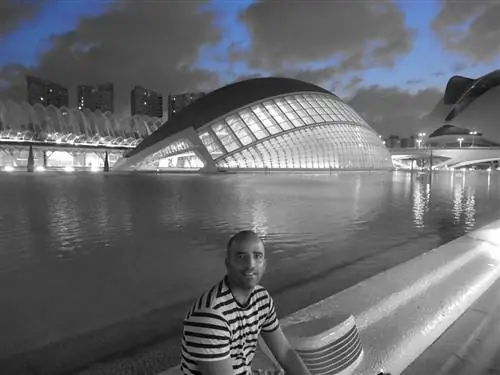 город искусств и наук