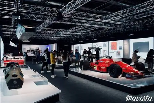 Один из залов выставки F1. Фото Ависту.
