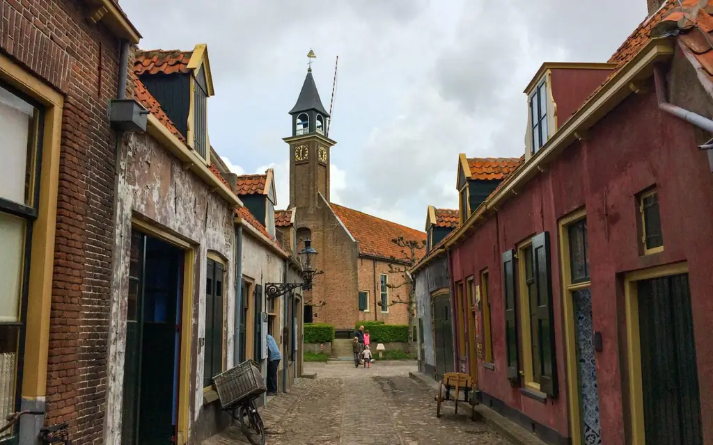 18 мест, куда можно вернуться во времени: Zuiderzeemuseum, Enkhuizen, Нидерланды