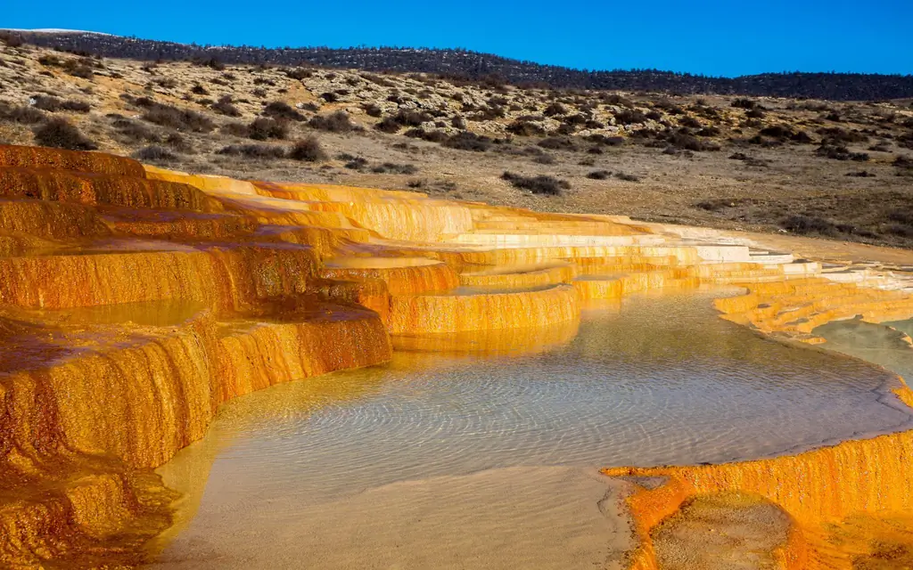 Badab-e-Surt, Иран