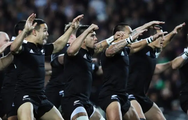 Свидетельствуя о силе хака, Новая Зеландия