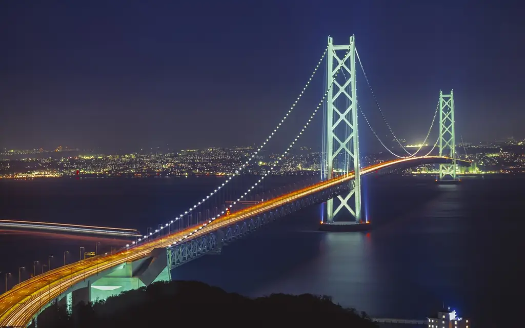 Мост Акаси Кайкё, пролив Акаши, Япония