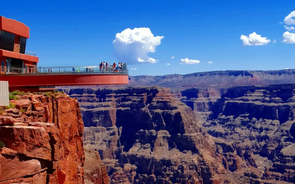 20 самых удивительных инженерных достижений в мире: Гранд-Каньон Скайуок, США