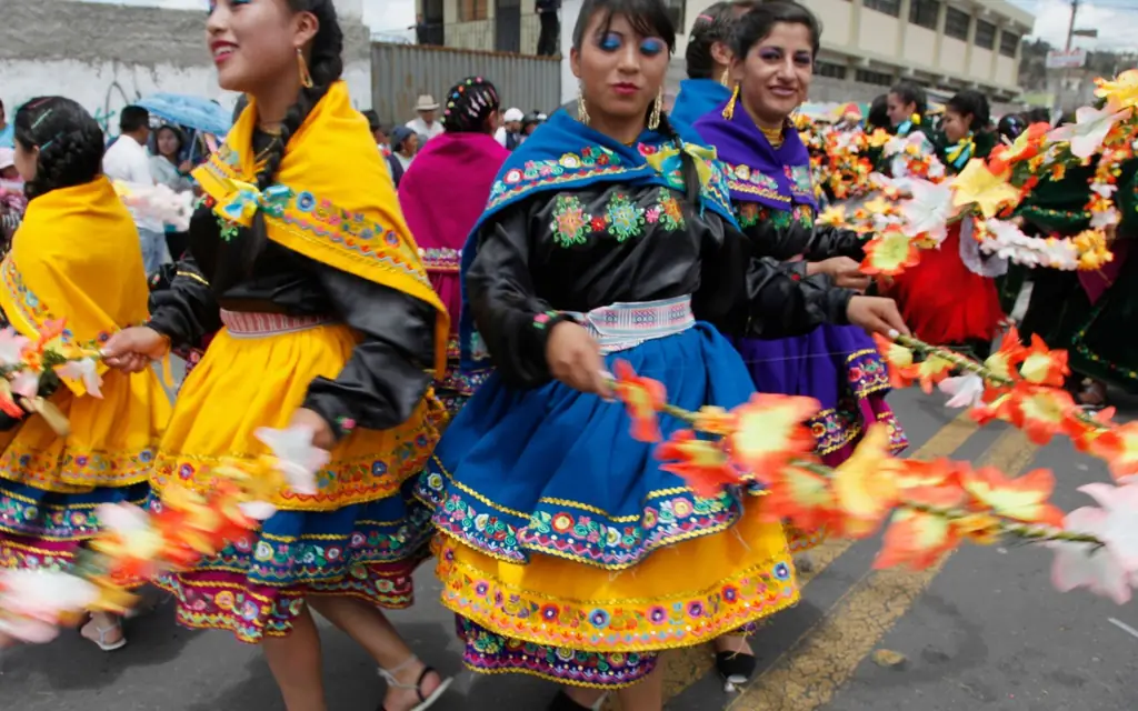 # 07 Мама Негра Фиеста