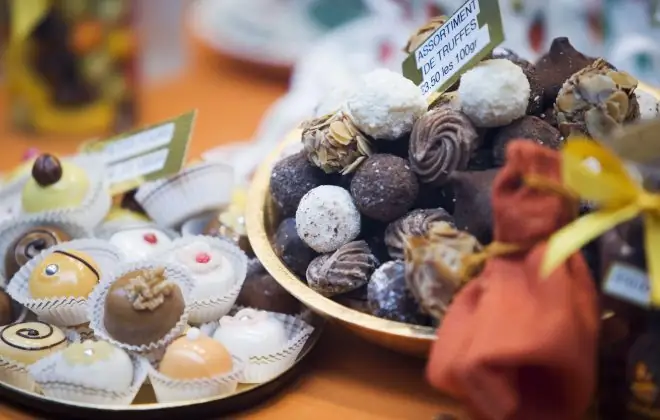 Gorging на конфетах в Брюсселе, Бельгия