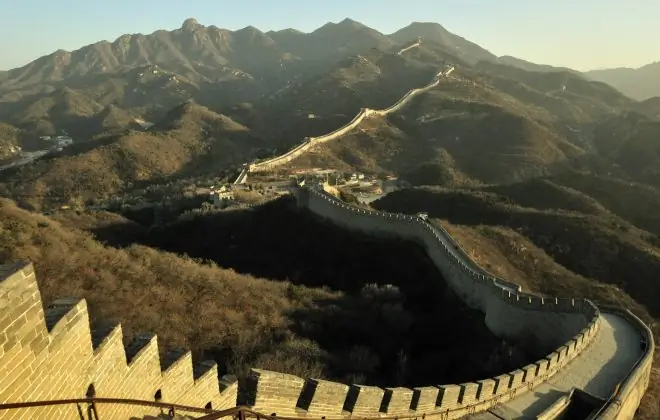 Унесись Великой китайской стеной