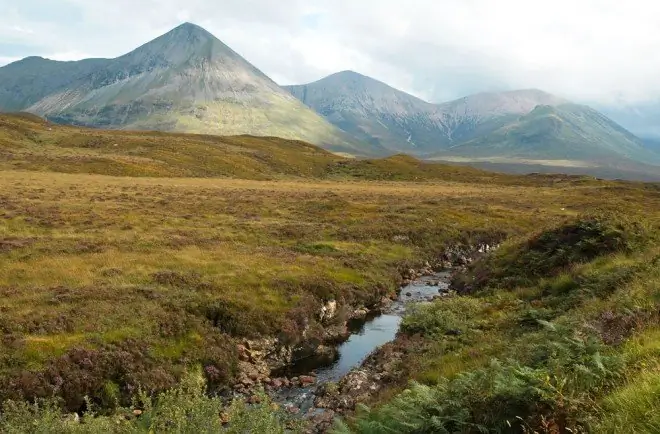 Великобритания, Шотландия, остров Скай, гора Куиллин (The Cuillins) Великобритания, Шотландия, остров Скай, гора Куиллин (The Cuillins)