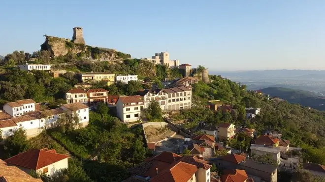 Замок Круя, Албания