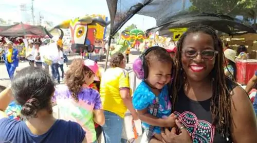 Когда чернокожие американцы покидают США, один эмигрант рассказывает, как не путешествовать как колонизатор