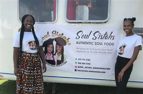 Познакомьтесь с владельцами Soul Sistahs, первого и единственного предприятия Soul Food в ОАЭ