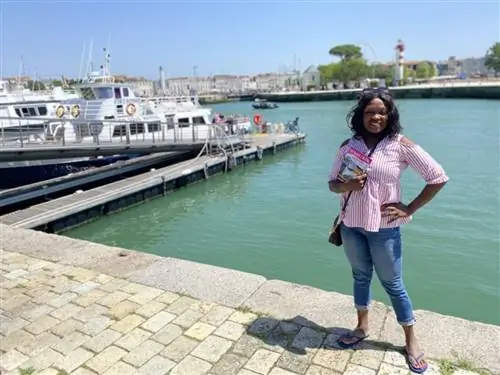 Каково жить и преподавать в Париже чернокожей американкой