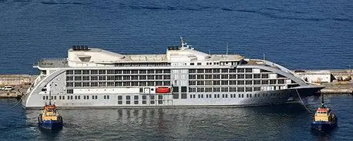 Sunborn BCN Luxury Yacht Отель