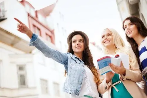 юные туристы