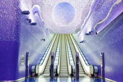 Станция метро Неаполя