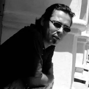 Армандо Серра