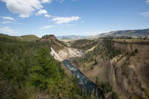 Мы открываем Йеллоустонский национальный парк