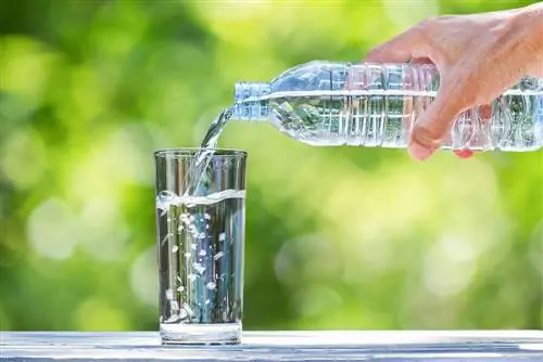 Бутылка с водой